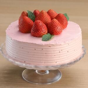 Najbolji recept za tortu sa jagodama: Kremasti voćni slatkiš idealan za sve prilike nestaće za tili čas