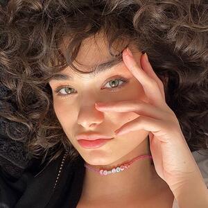 Uštedeće vam i novac i živce: Novi trend se kosi sa svime što znate o šminkanju i sigurno će vam se dopasti