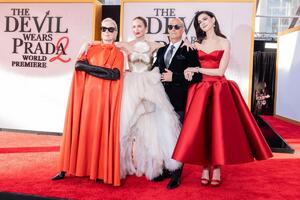 Bio je birkanja odeće i "užasnog" ponašanja: Iznenadiće vas ko je bio najveća diva na snimanju filma "Đavo nosi Pradu 2"