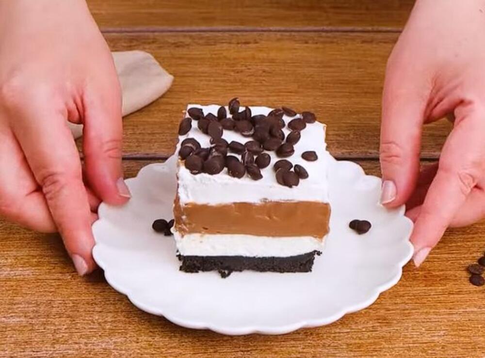 Jednostavna čokoladna lazanja torta