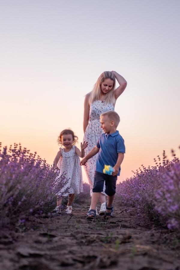 Dnevni horoskop za 25. april: Jarčevi moraju da naprave listu prioriteta, Blizanci ne treba da budu malodušni danas