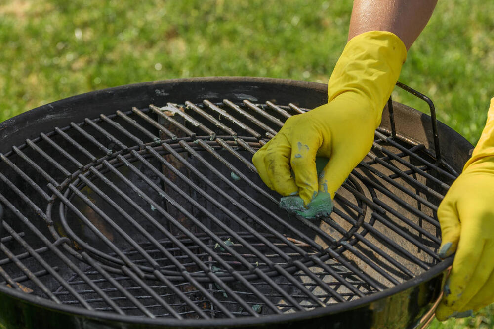 ČIšćenje roštilja bez hemikalija