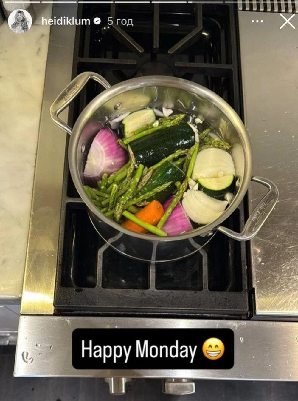 SUPA HAJDI KLUM KOJA TOPI KILOGRAME