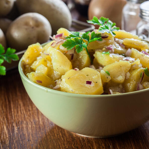 3 najbrže posne salate idealne za Đurđevdan: Spremaju se za tili čas, a preukusne su (RECEPTI)