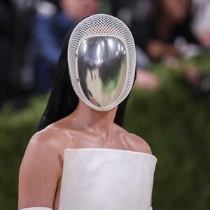Sve tajne maske Keti Peri s Met gale: Iza detalja o kom priča ceo svet stoji &ndash; Srbin kog zvezde obožavaju!