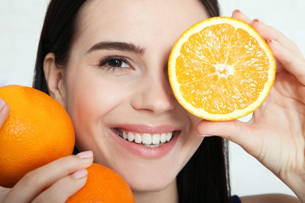 Pomorandže i drugi citrusi su najpozantiji po vitaminu C, koji je najvažniji za sintezu kolagena