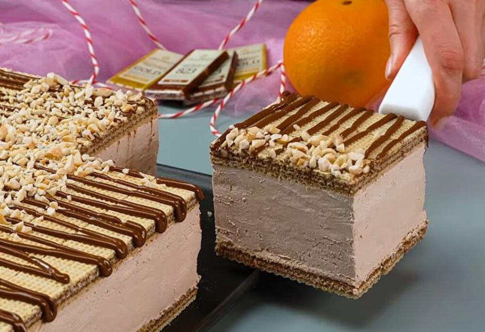 Brza sladoled-torta s napolitankama