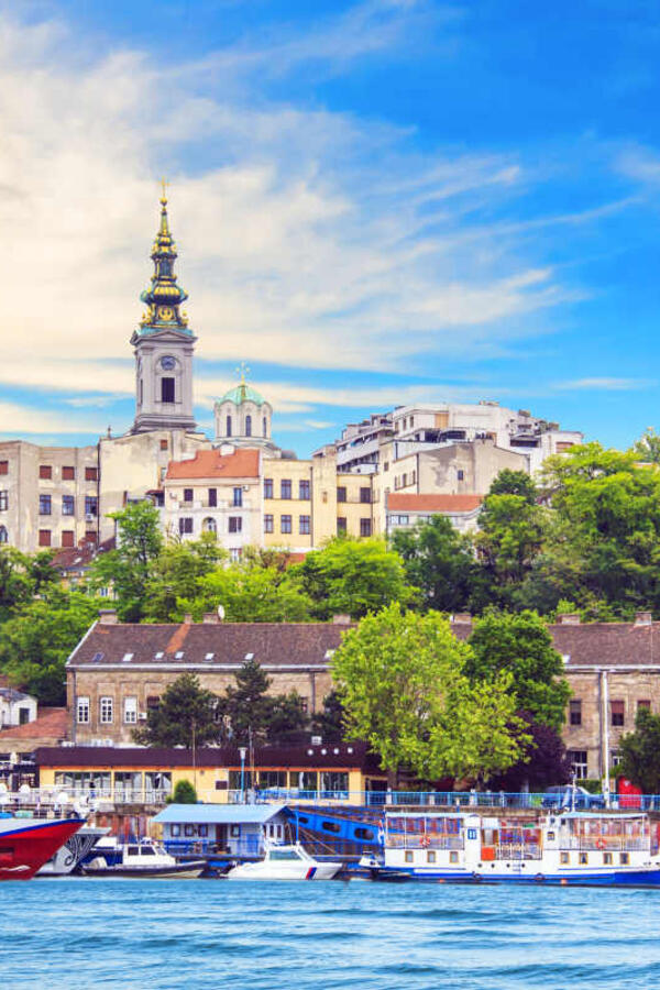 Čik pogodite na kojoj listi je Beograd! Ovo je 10 najjeftinijih i 10 najskupljih evropskih gradova za letnji odmor 2026.