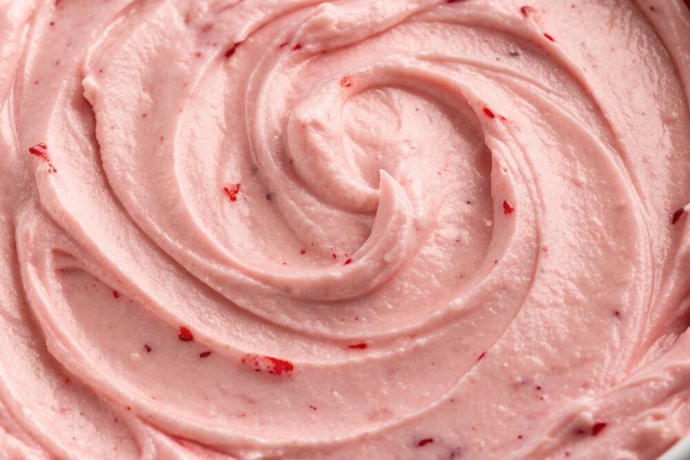 Univerzalni roze fil za torte, kolače ili kremasti dezert u 