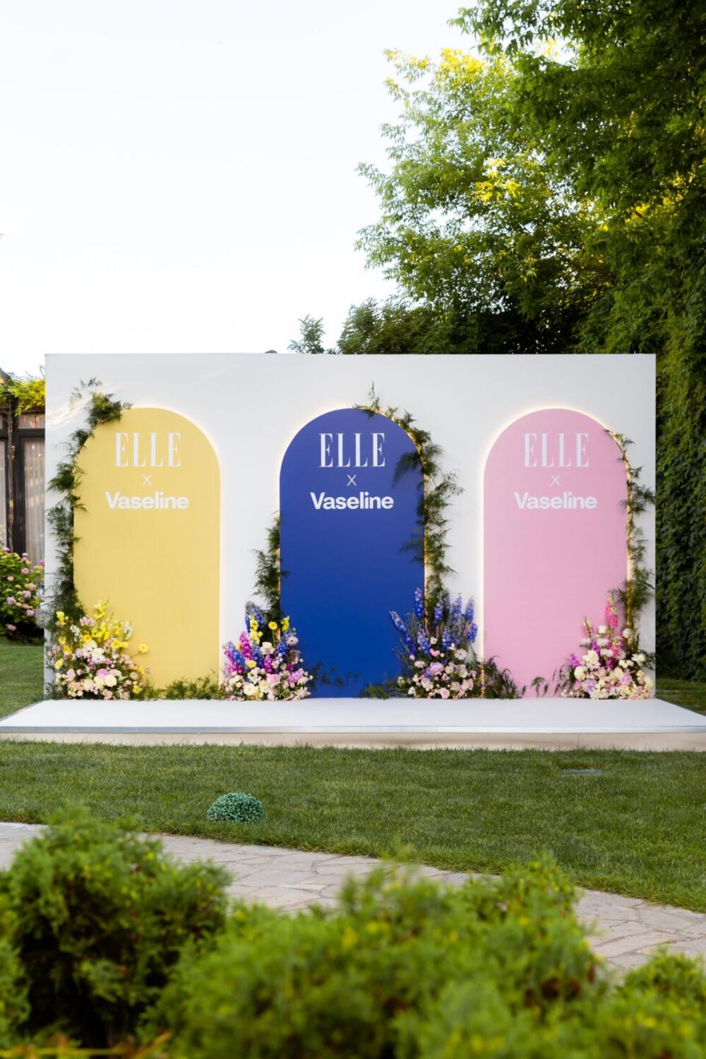 Elle x Vaseline