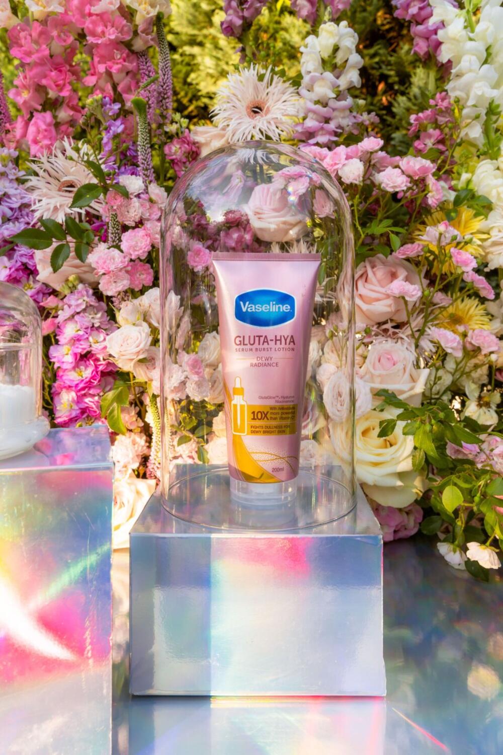 Elle x Vaseline