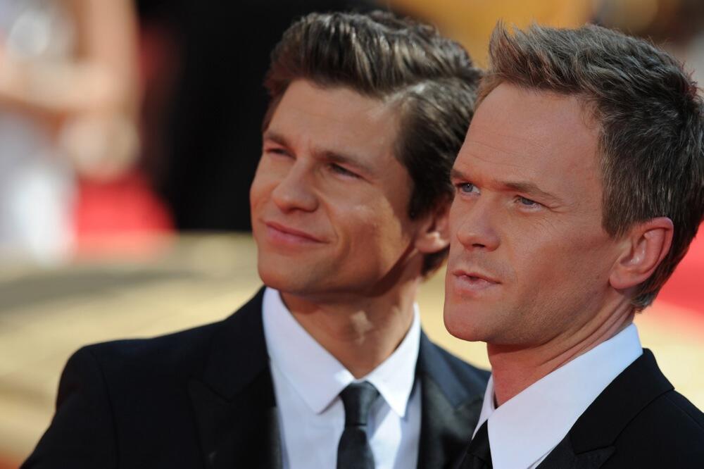 Nil Patrik Haris i Dejvid Burtka