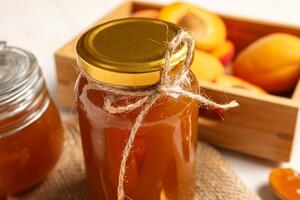 Recept za KRALJEVSKI DŽEM od kajsija 5 MINUTA: Lako se sprema, a ukus je takav da nema stajanja dok ne vidite dno tegle