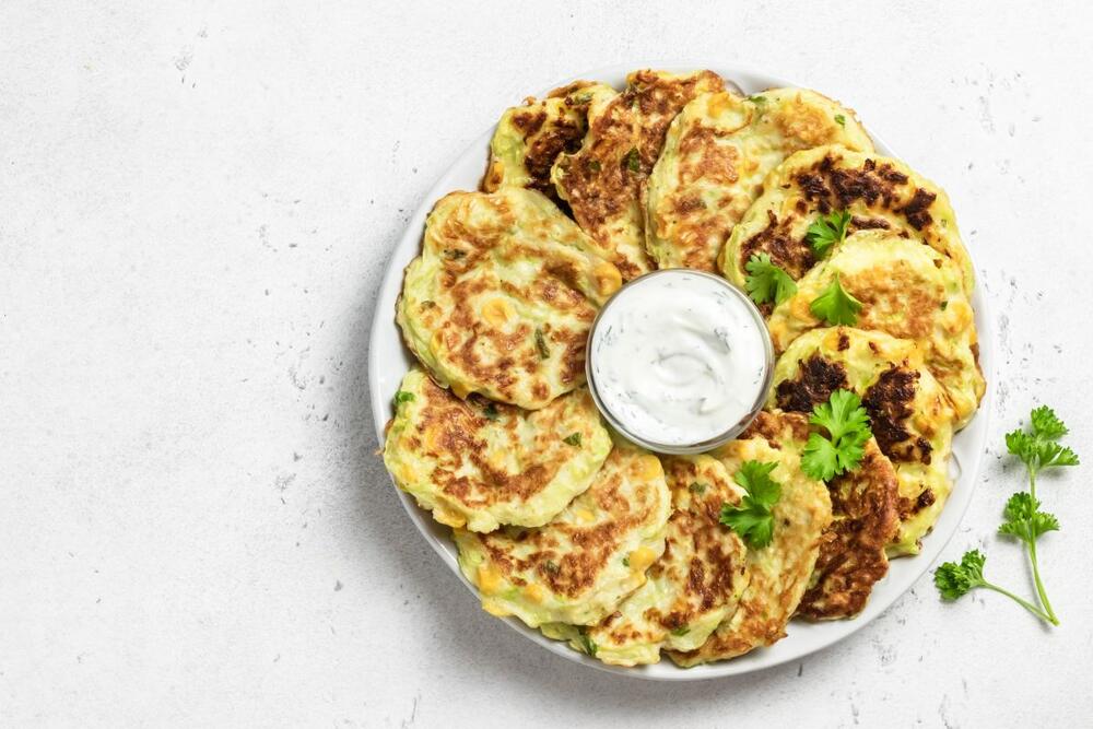 Recept za grčke pljeskavice sa tikvicama i fetom