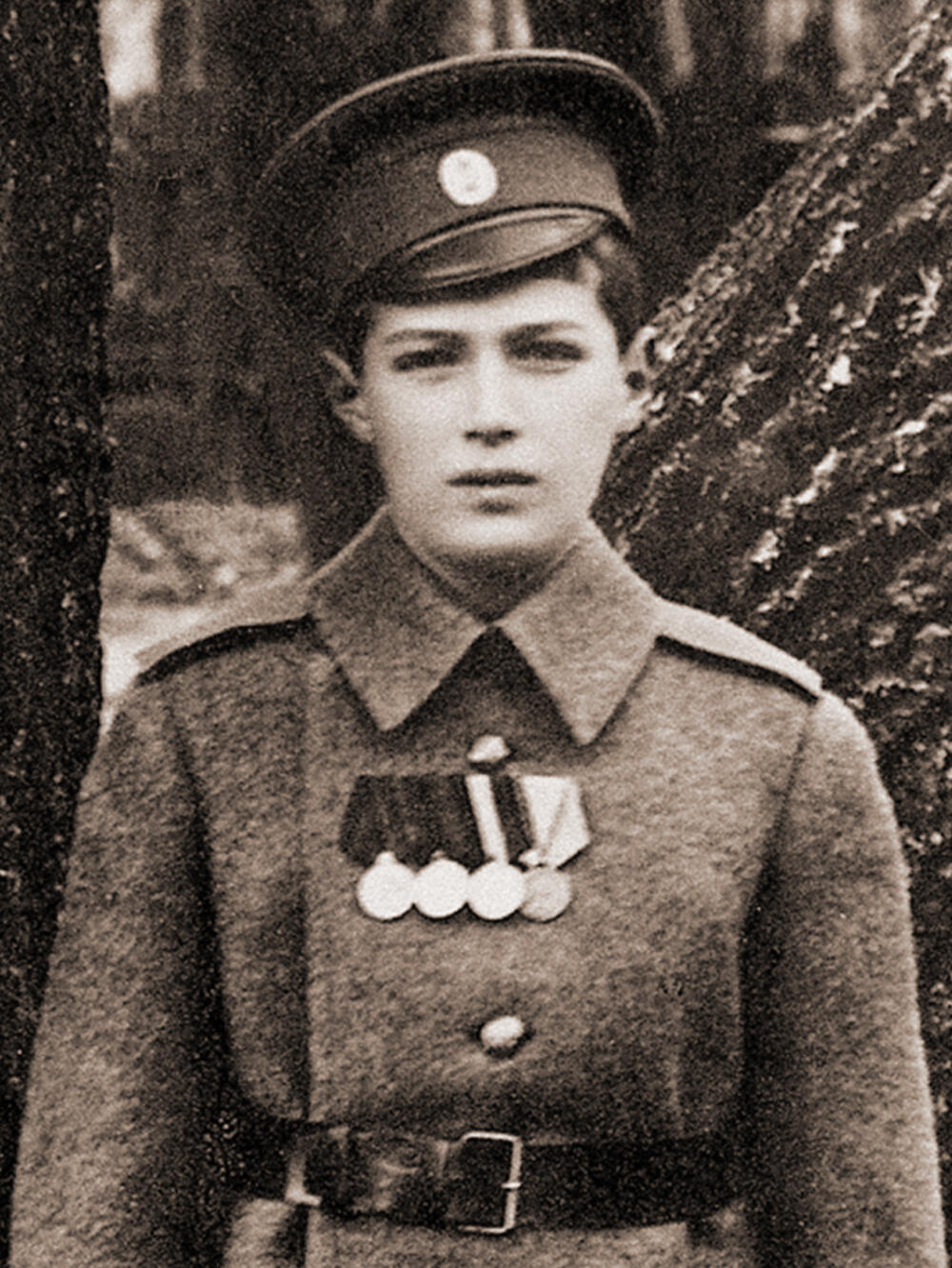 Carević Aleksej Romanov 1917. godine