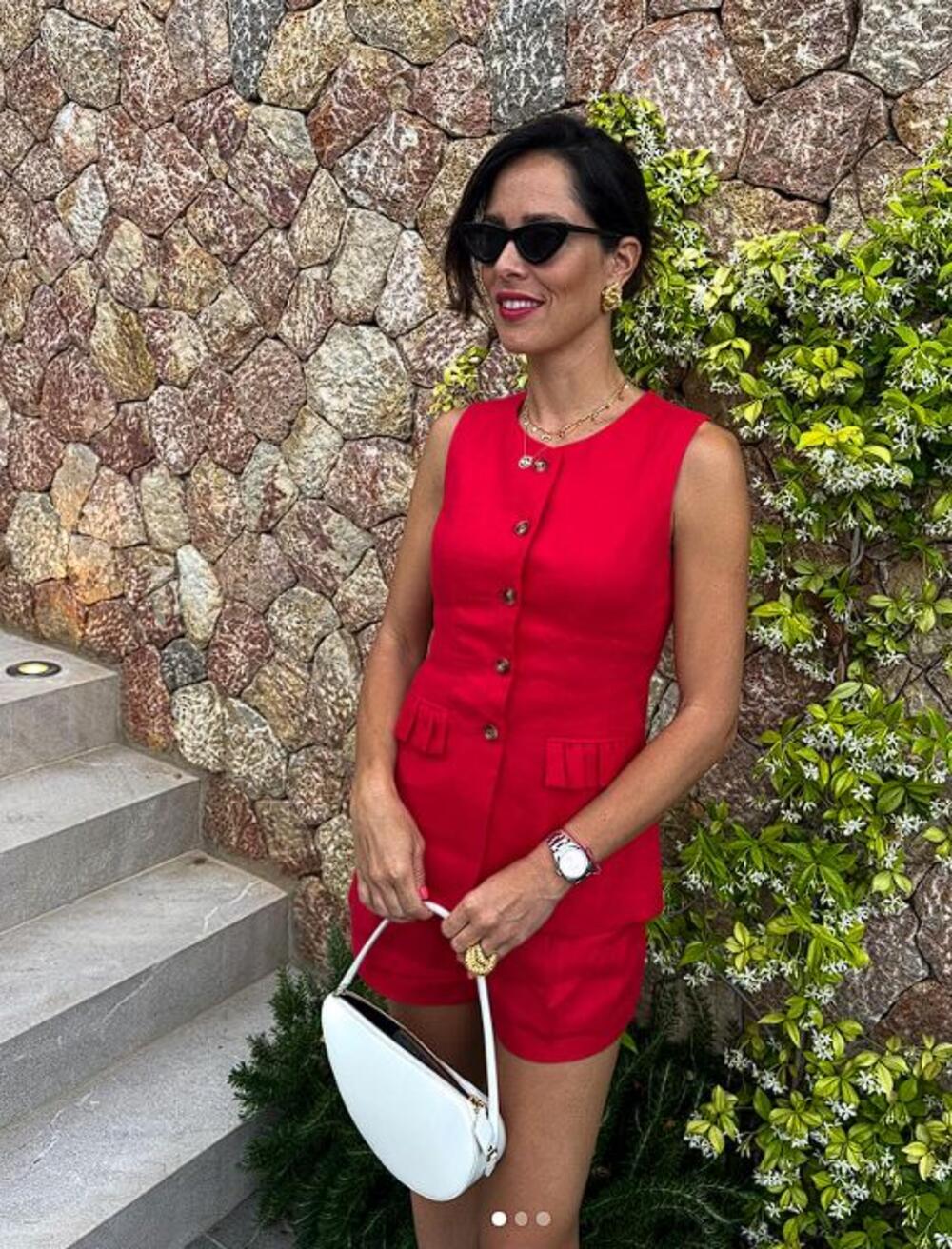 Ana Ivanović u crvenom kompetu