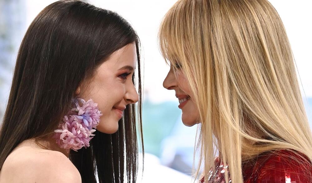 Nikol Kidman sa ćerkom Sandej Rouz Urban na Met gali