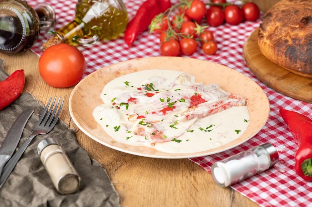 PAPRIKA SA PAVLAKOM NAJUKUSNIJE JELO KOJE MOŽETE DA PROBATE 