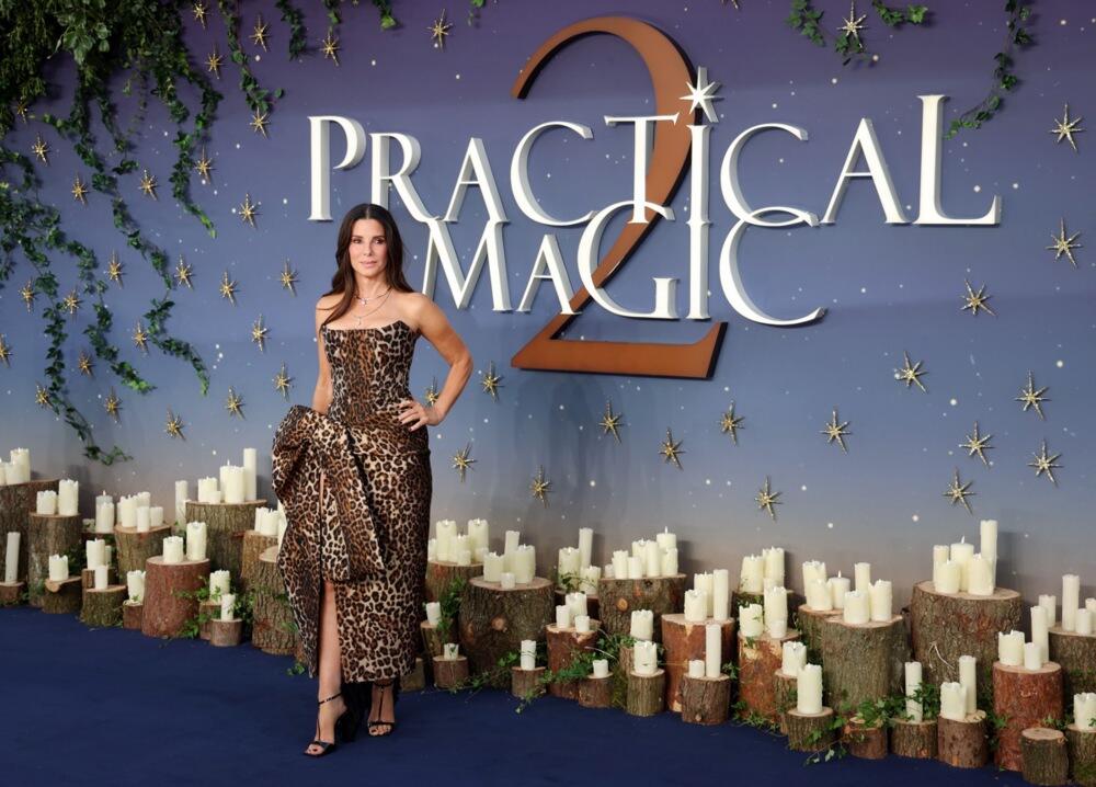 Sandra Bulok na premijeri filma "Praktična magija 2" u Londonu