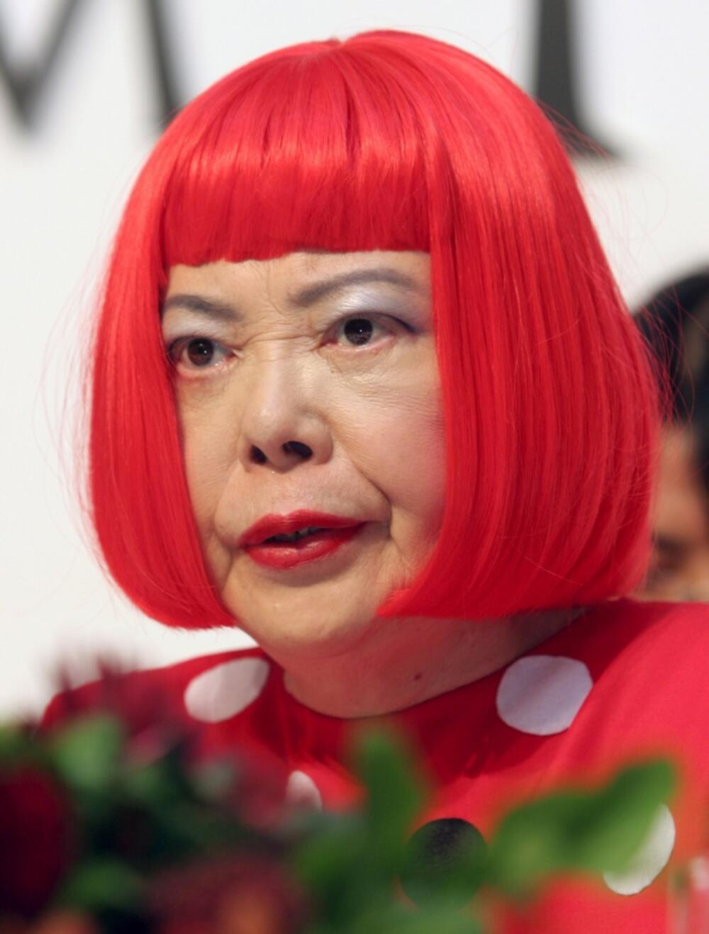 Preminula japanska umetnica Jajoi Kusama