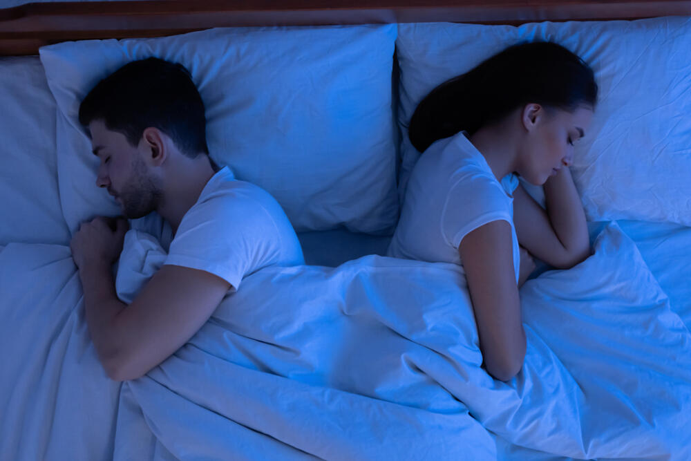 Brak seksa u braku – koji se najčešće definiše kao manje od 10 seksualnih odnosa godišnje – postaje problem kada se jedan ili oba partnera osećaju usamljeno, nevoljeno ili nezadovoljno.