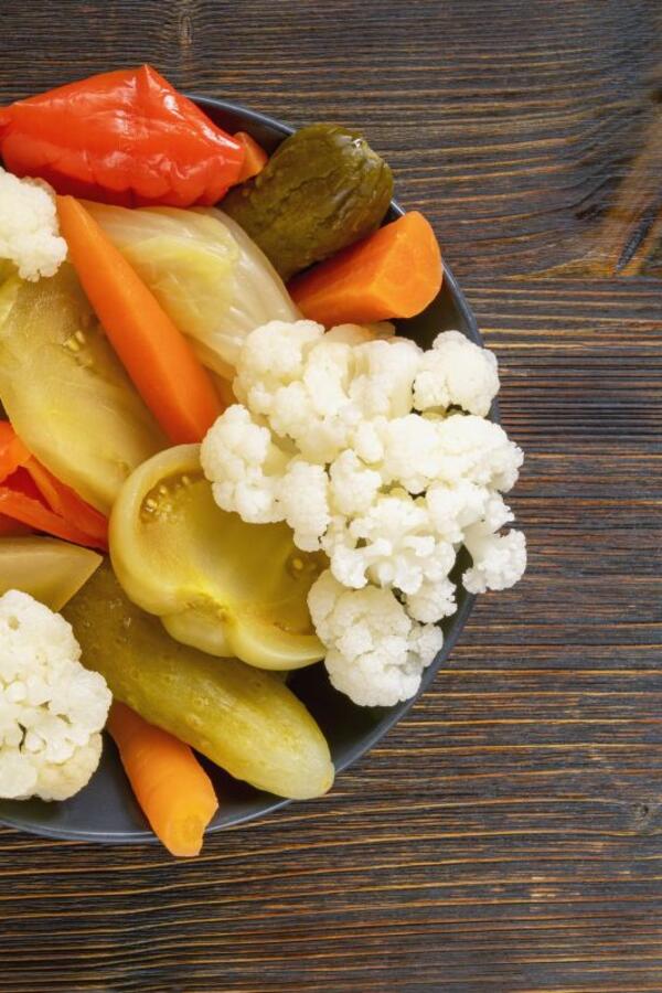 Recept za turšiju iz bureta bez konzervansa: Korak po korak do najlepše zimnice koju ćete probati