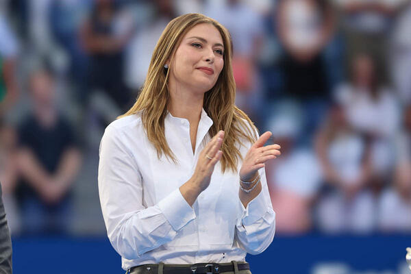 Muške bermude i štikle - da, i te kako! Marija Šarapova spojila nespojivo i ostavila sve u neverici na US Openu