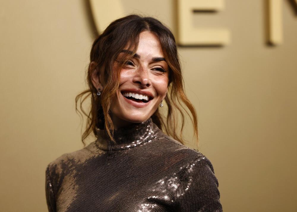 Sara Šahi na 78. dodeli Emi nagrada