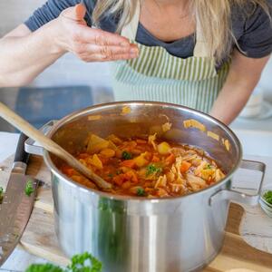 Tajna najlepšeg mladog kupusa: Nije u mesu, nije u začinima, ova caka ga čini savršenim (RECEPT)