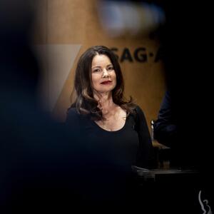 Silovana je pred mužem, priznao joj da je gej, pa je usledila najteža borba: Najslađa TV zvezda ceo život traži sreću