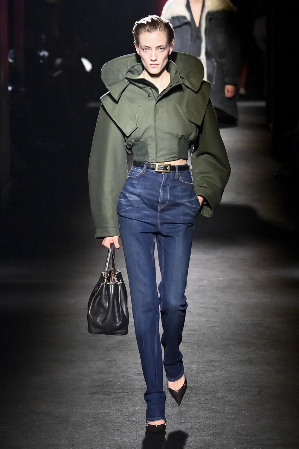 Balenciaga kombinacija