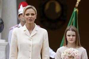 Zamenila je štikle upečatljivim ravnim cipelama: Princeza Šarlin u šik odelu koje bi rado nosila i Kejt Midlton