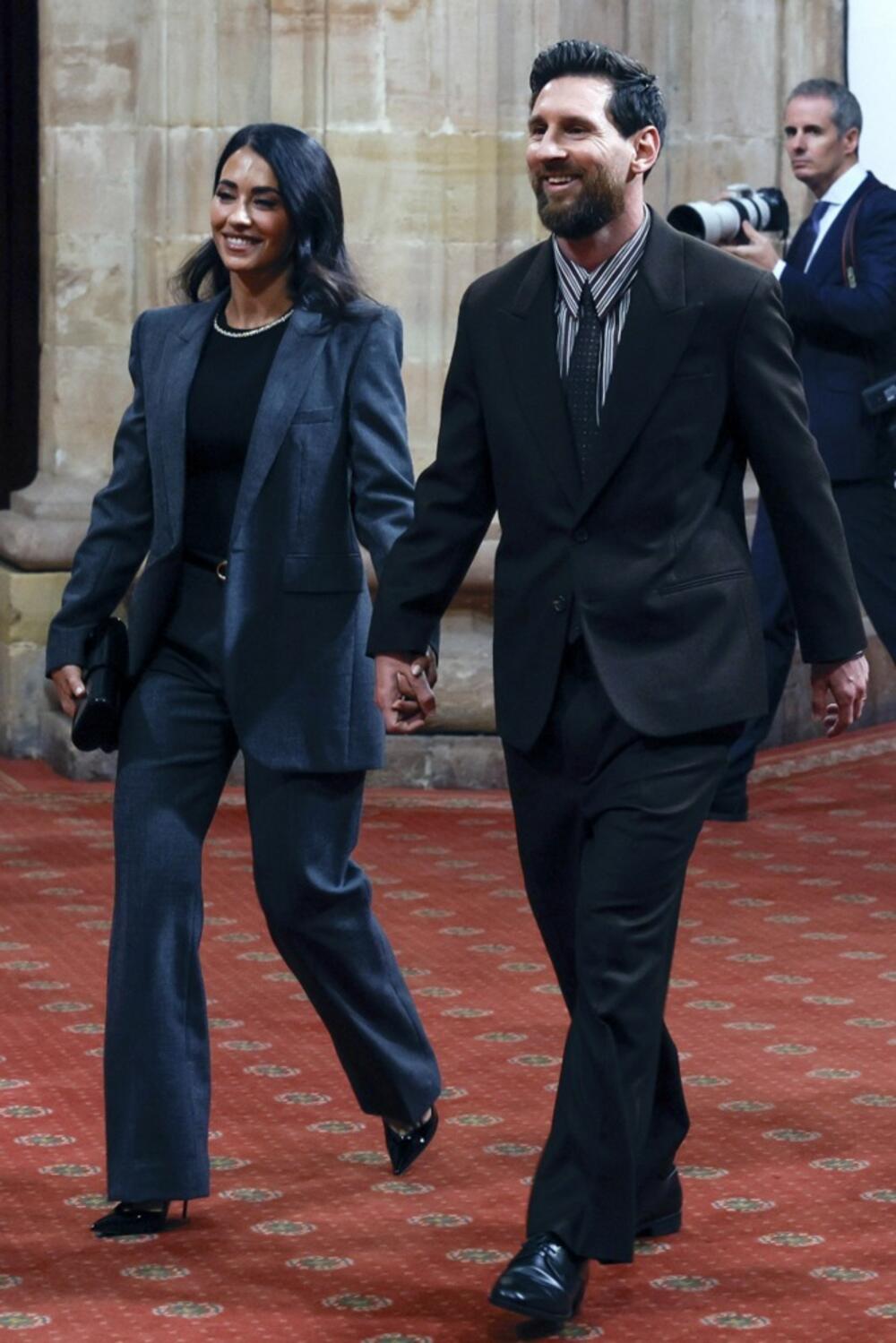 Antonela Rokuco i Leo Mesi u Ovijedu