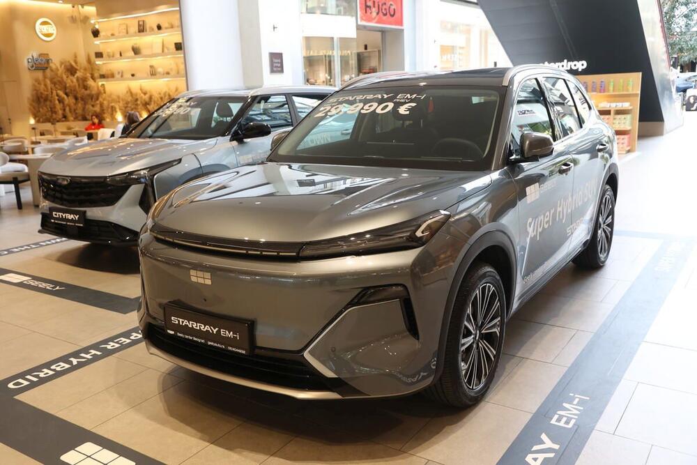 <p>Galerija automobila Srbije 2026 ponudila je raznovrstan prikaz savremene automobilske industrije i pravaca u kojima se ona razvija</p>