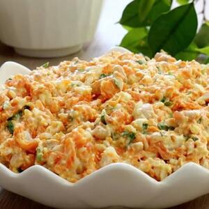 Kremasta salata od 5 sastojaka za slavu: Slaže se uz meso, meze i sarme, a priprema traje desetak minuta