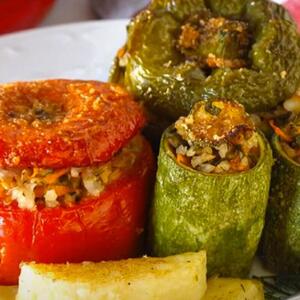 Recept za najomiljniji ručak kod Grka: Razno punjeno povrće na ovaj način je nešto što morate probati, jer ukus očarava