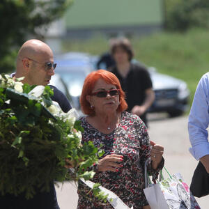 "Kažu da moje pesme slušaju samo seljaci, prosti ljudi": Narodna pevačica zarađuje najviše, a kažu da nema skromnije