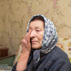 "Baka je strogo zabranila da bilo ko dodiruje njenu ikonu: Nakon njene smrti, otkrivena je tajna koja je preko 30 godina čuvana iza ikone"