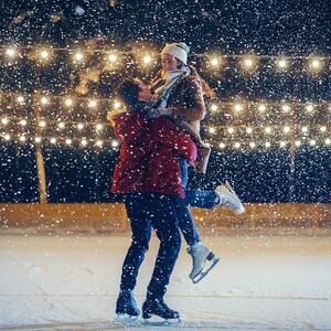 Ljubavni horoskop za januar 2026: Nekom se hlade osećanja, a neko započinje tihu i snažnu romansu