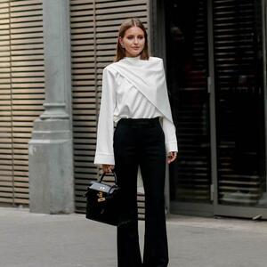 Bluze se od sada nose samo ovako: Poznate ličnosti prihvatile su trend koji će vladati u 2026.