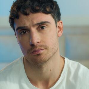 Žena mi je umrla rađajući blizance i dadilja je brinula o njima, al svastika je stalno govorila protiv nje: Kad sam ugradio kamere samo što me nije strefio šlog