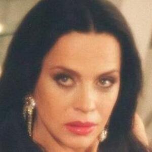 Njenu majku Dragicu ubili su u Đakovici na kućnom pragu: Udala se za čoveka koji je spavao sa 1000 žena, a Vesnu Zmijanac optužila za raspad braka