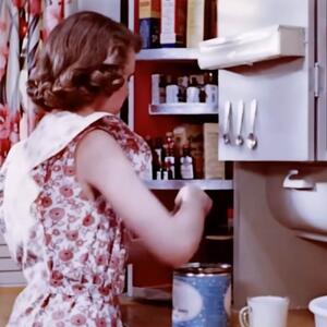 Da li su naše bake imale pametnije kuhinje nego mi danas? Video iz 1949. pokrenuo je lavinu komentara