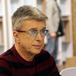 "Mama, Sale više ne diše": Evo kako je zaista umro Saša Popović, njegova supruga otkrila zašto ga je baba Vanga slagala za godinu smrti