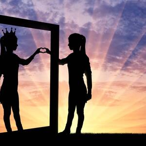 Da li će se narcis ikada promeniti? Psiholozi sve objasnili, a 3 taktike štite od emotivnih klopki