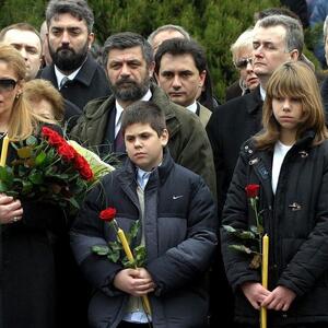 Evo gde su danas i čime se bave deca Zorana Đinđića: Jovana izrasla u lepoticu i sve ostavila bez teksta ovim potezom, Luka iznenadio ponašanjem