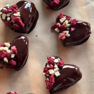 Posna čokoladna srca od 3 sastojka: Najlepši kolač za Cvetnu nedelju pravi se za 10 minuta