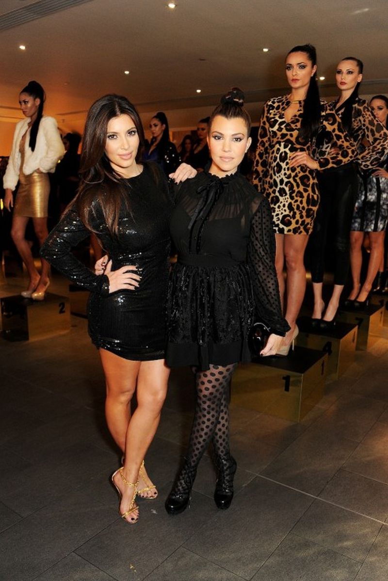 Kim i Kortni Kardašijan, Foto: kimkardashian.celebuzz.com