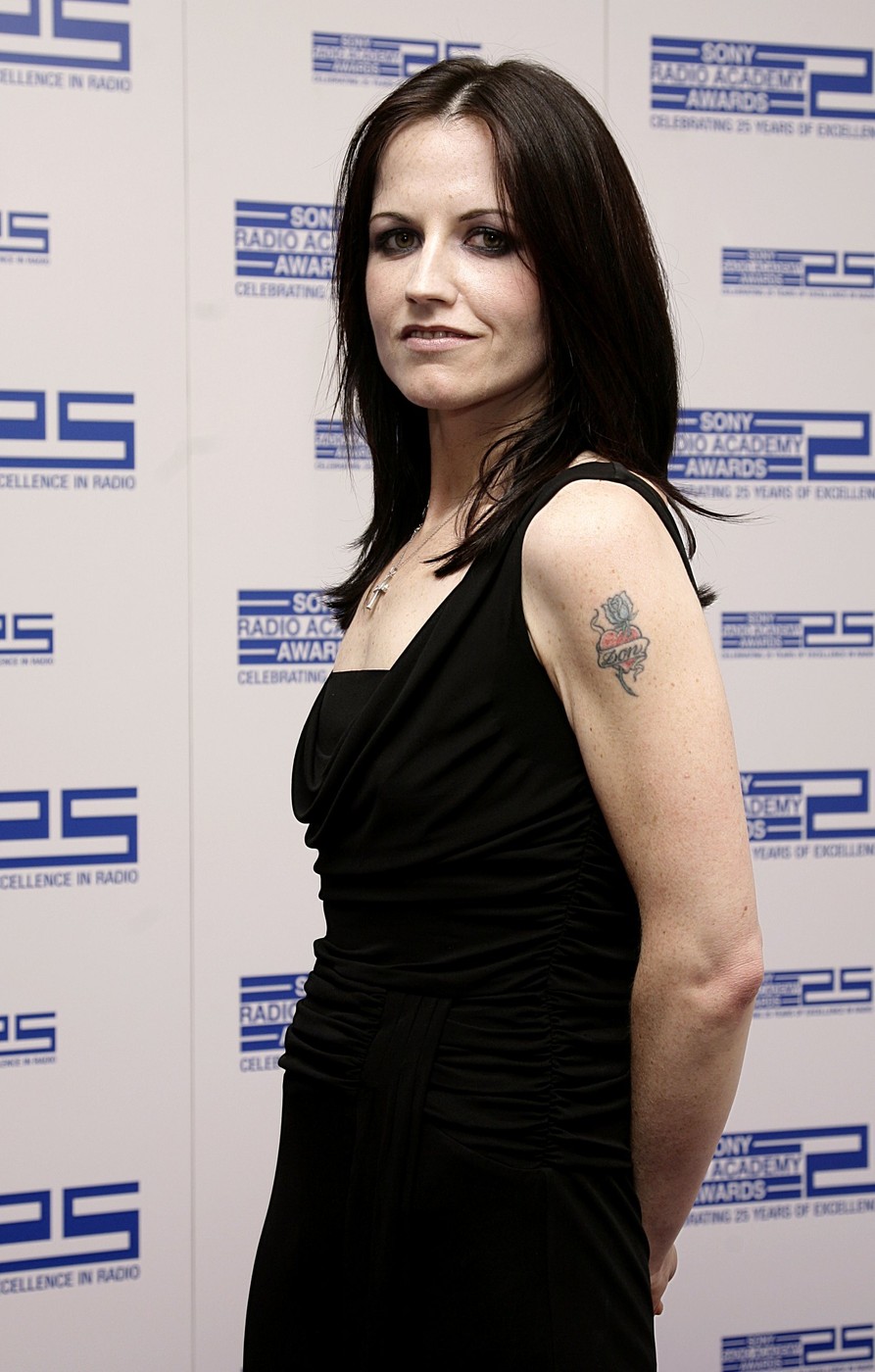 Dolores O\'Riordan, foot: Profimedia