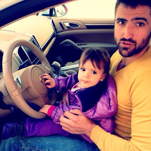 Janko Tipsarević sa ćerkom Emili, foto: Instagram